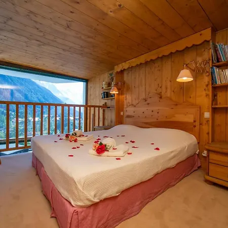 Sainte-foy-l'argentiere Sleeps 5 Apartament